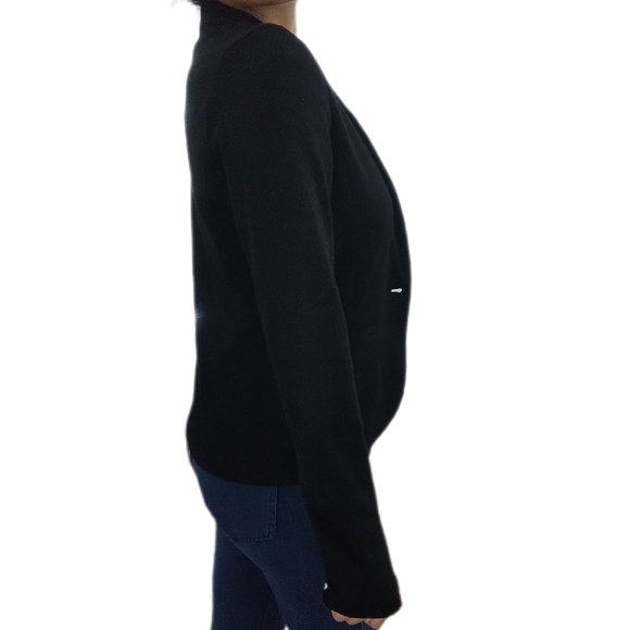 H&M Blazer - Picture 2 of 10